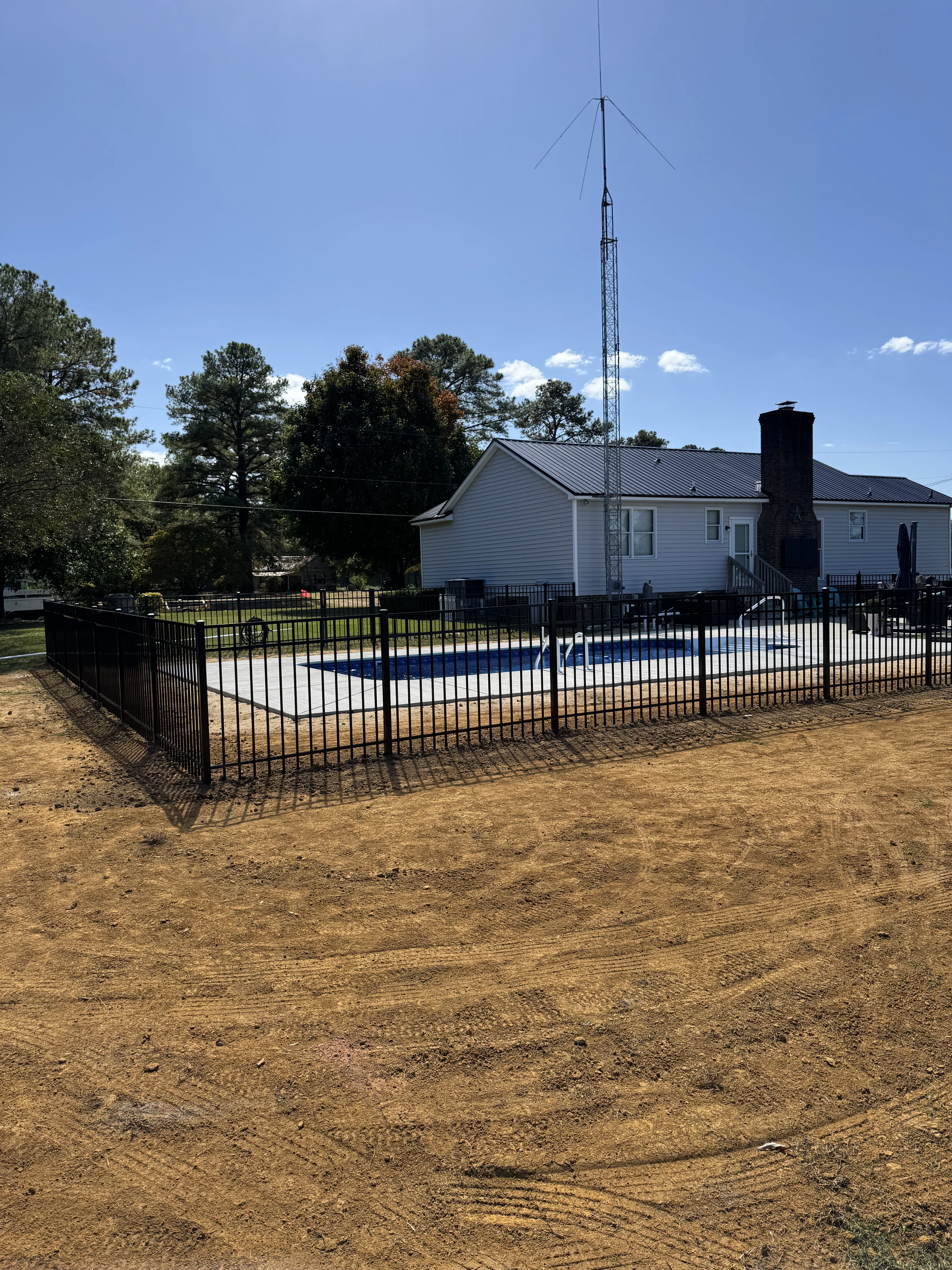 Aluminum fence installation