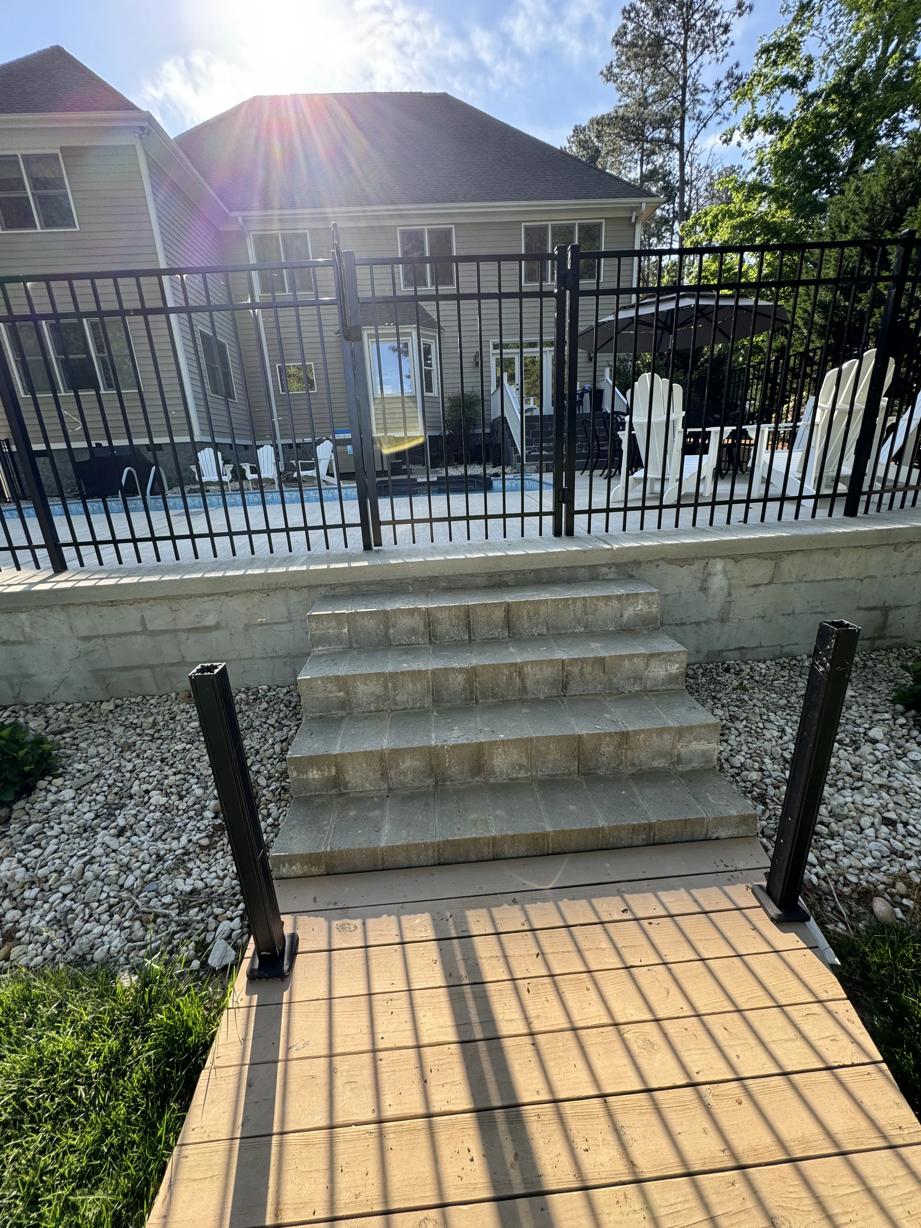 Aluminum fence installation