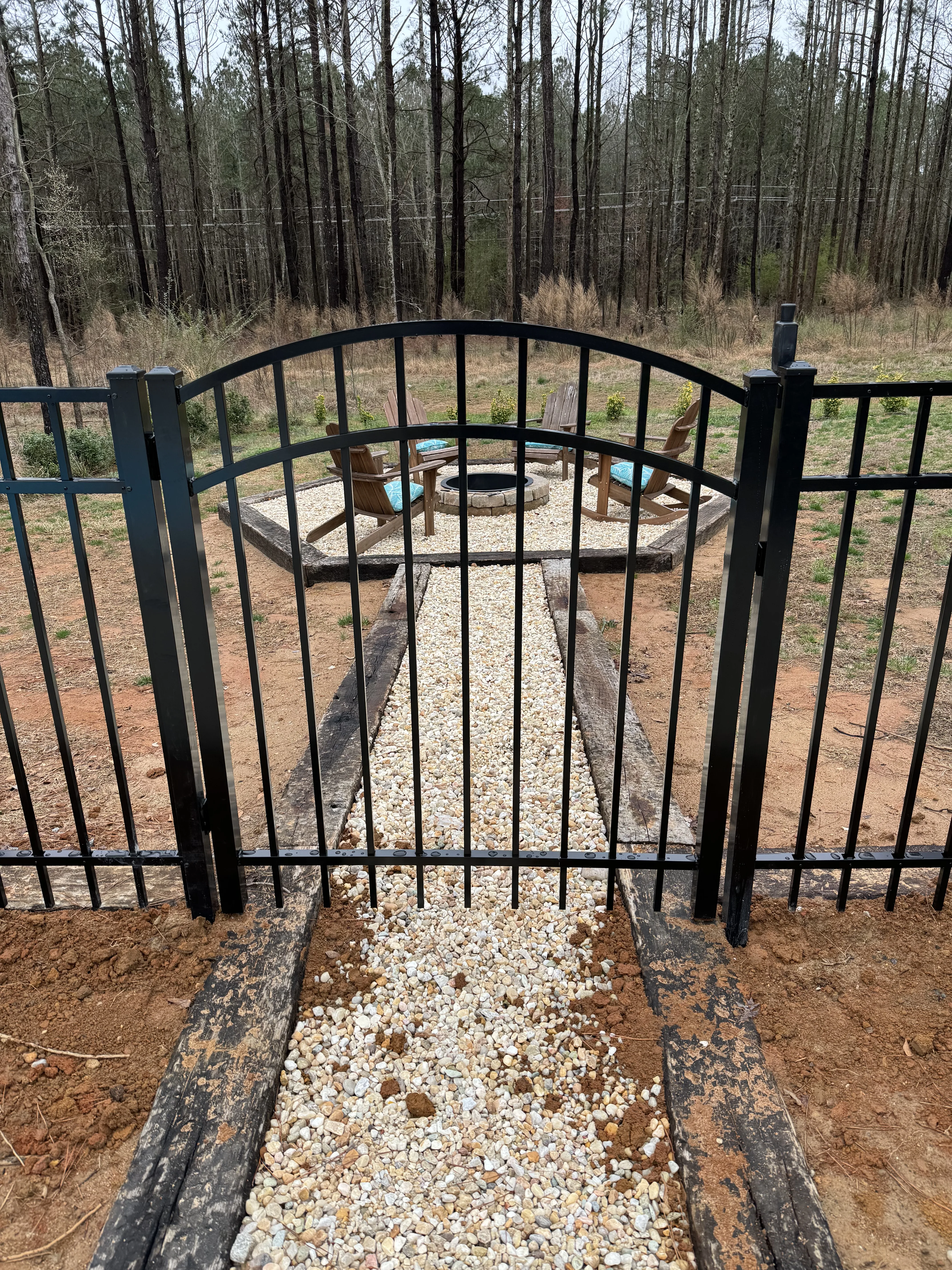 Aluminum fence installation