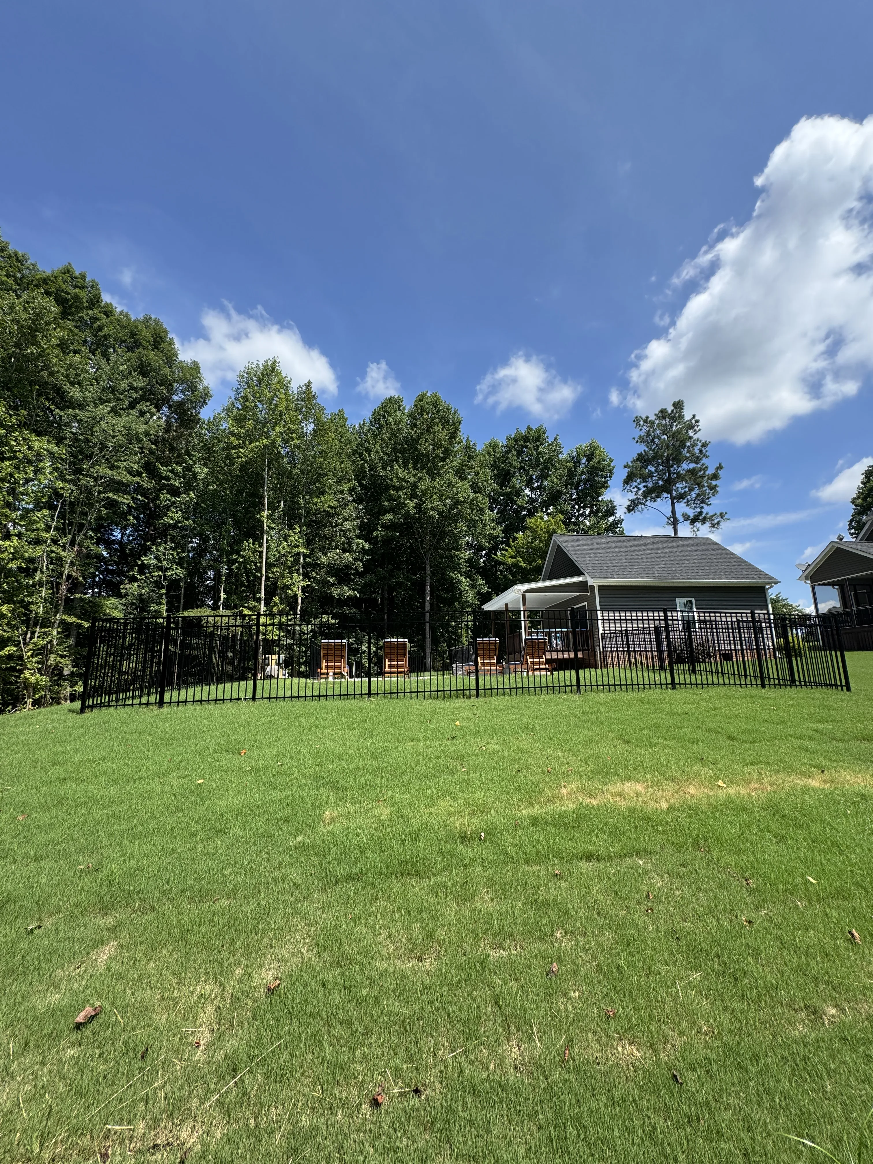 Aluminum fence installation