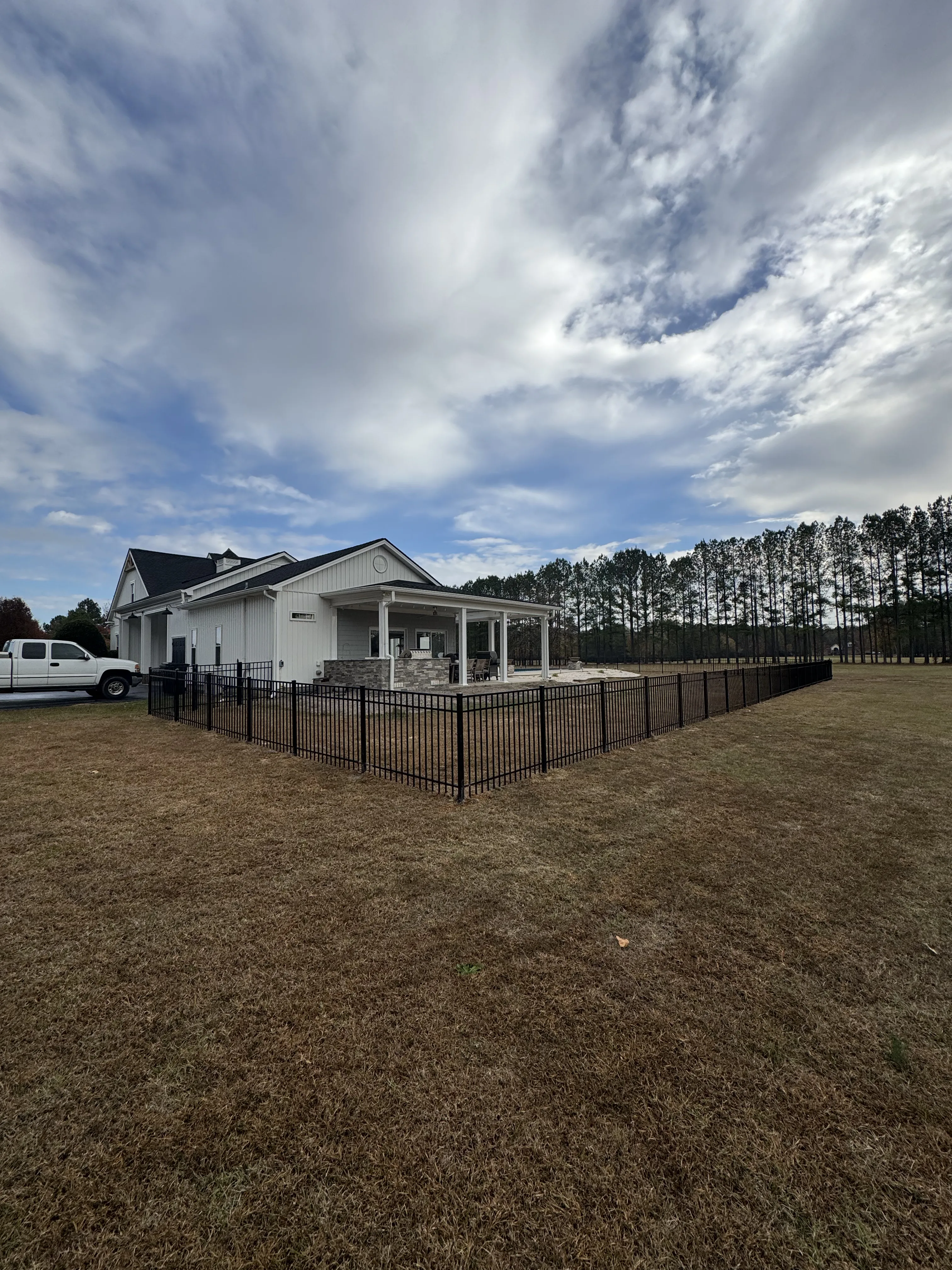 Aluminum fence installation