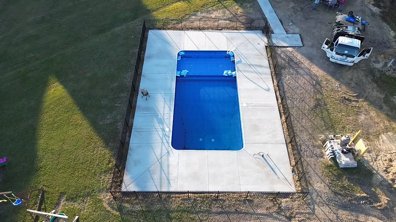 Aluminum fence installation