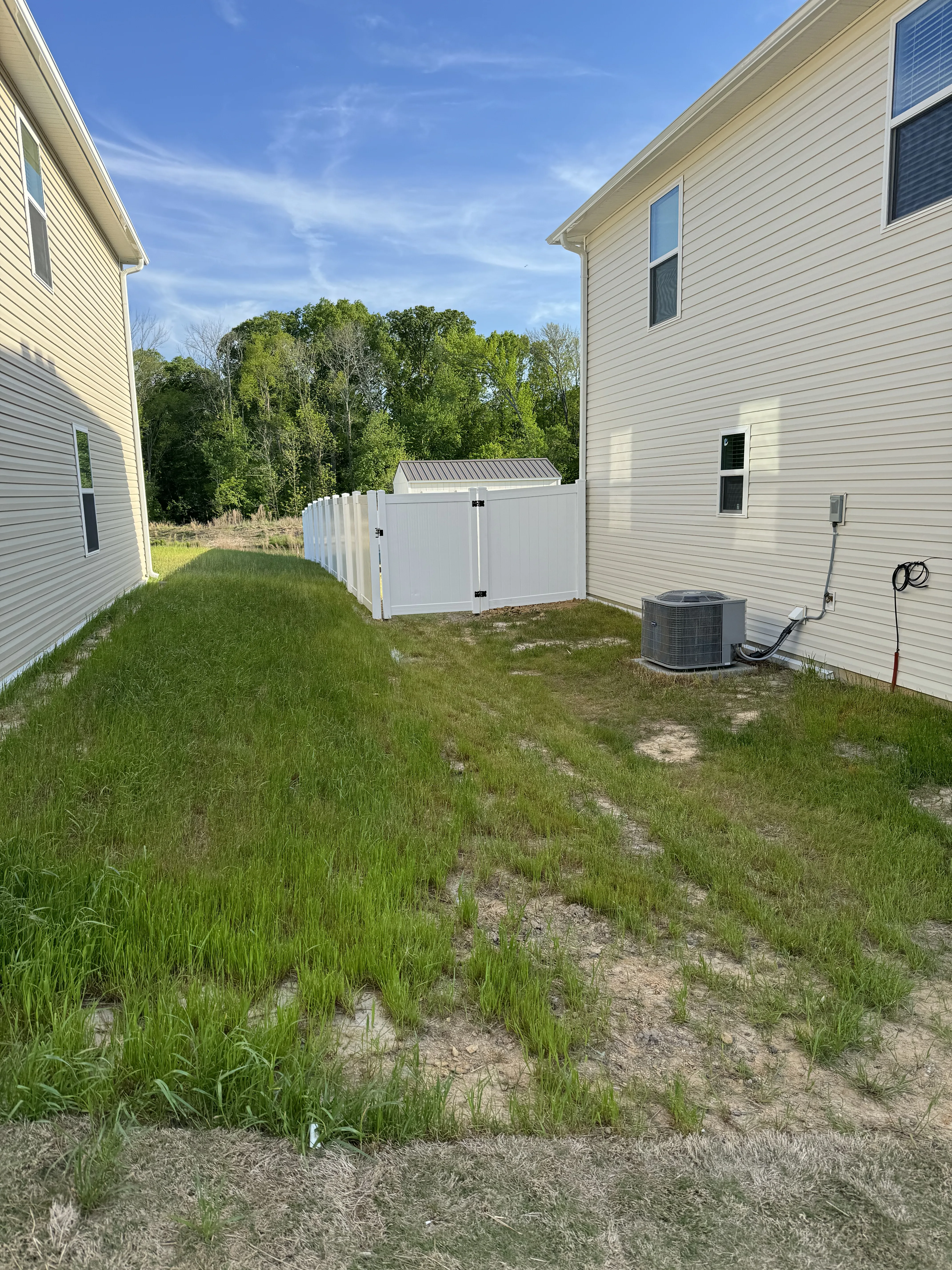 Vinyl fence installation