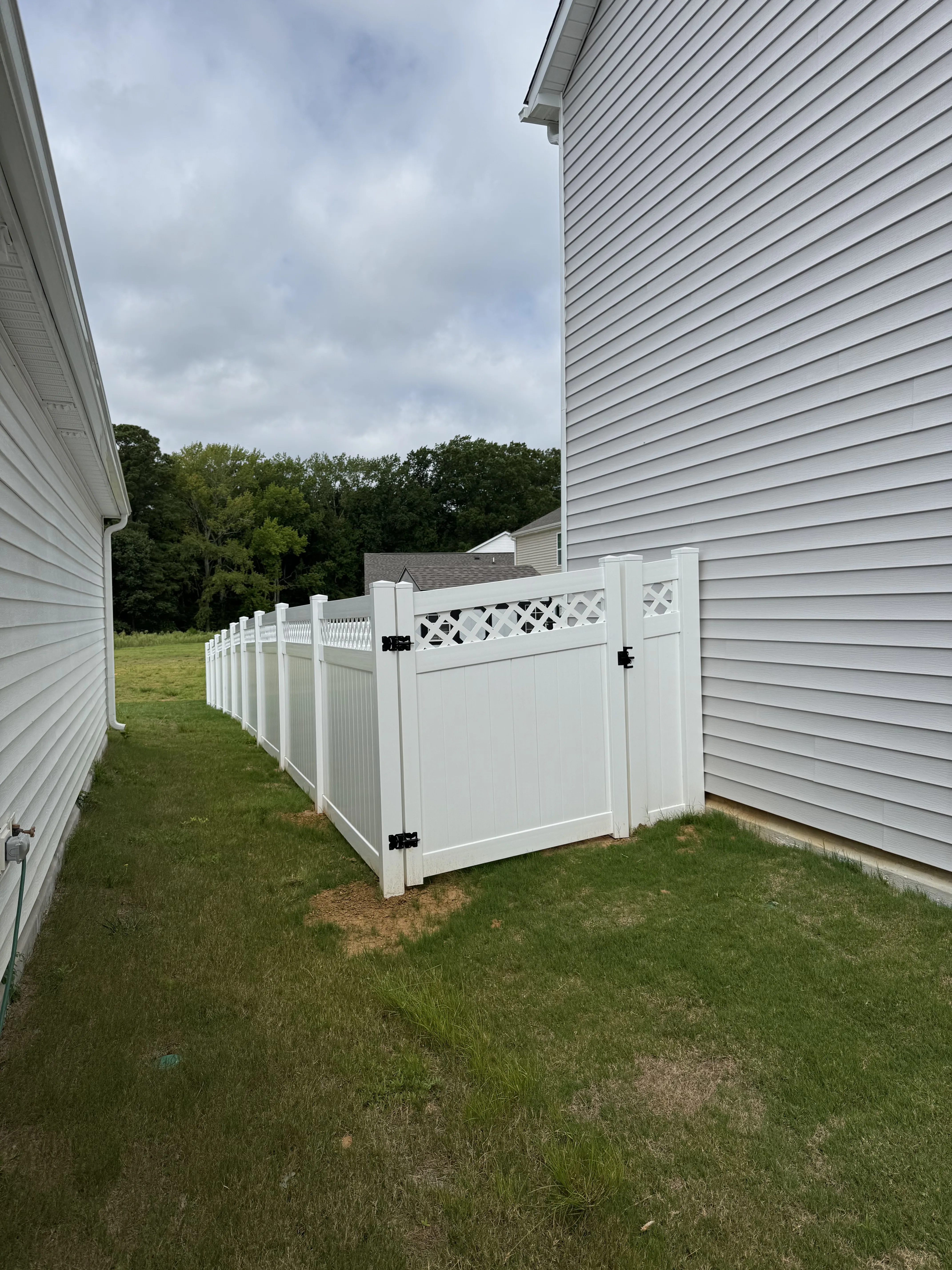 Vinyl fence installation
