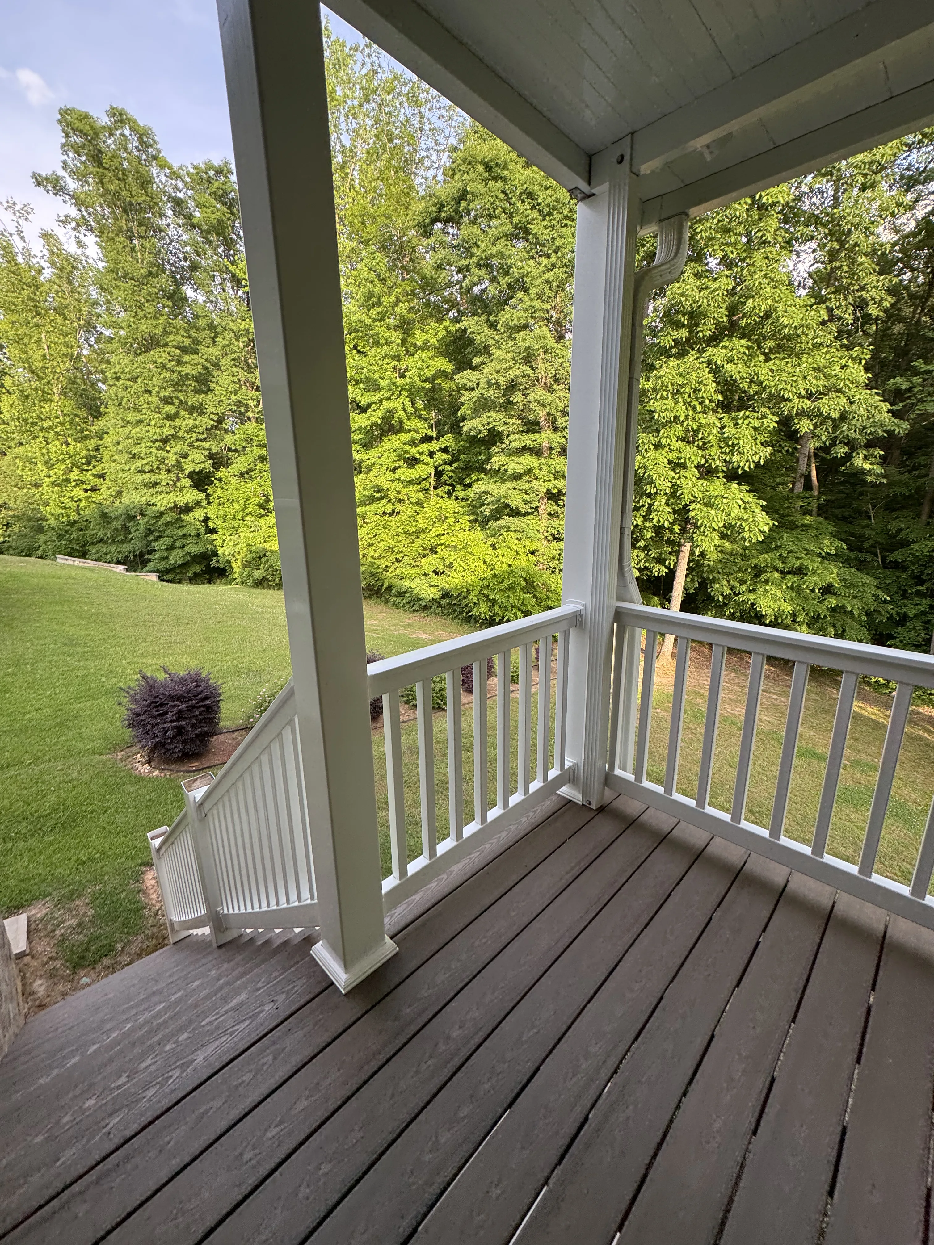 Vinyl fence installation